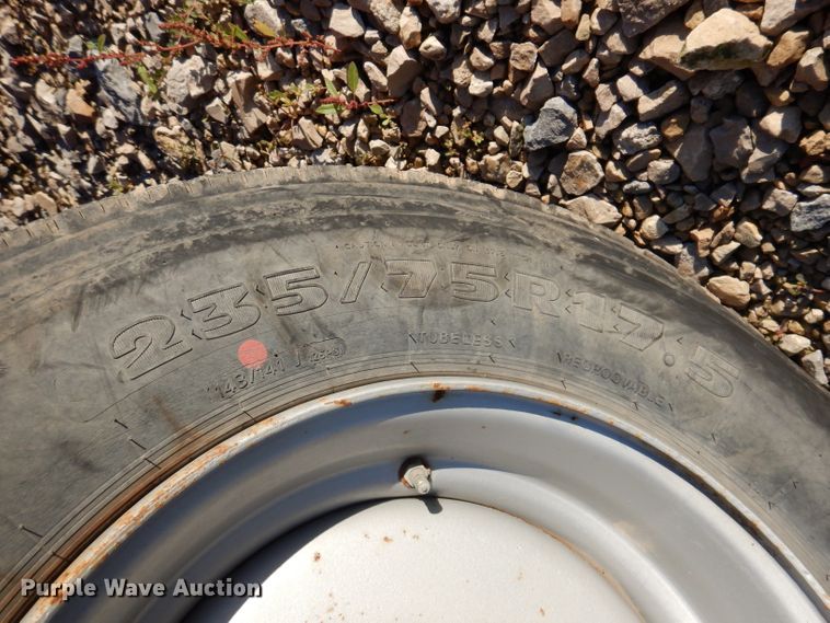 image for item KA9370 2007 Mobark Tornado 15  wood chipper