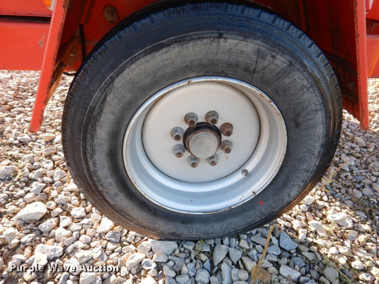 image for item KA9370 2007 Mobark Tornado 15  wood chipper