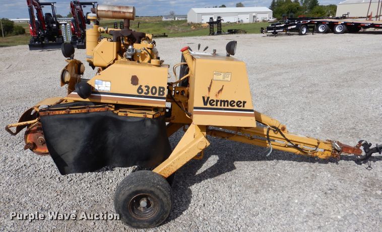 image for item KA9376 1993 Vermeer 630B  stump grinder