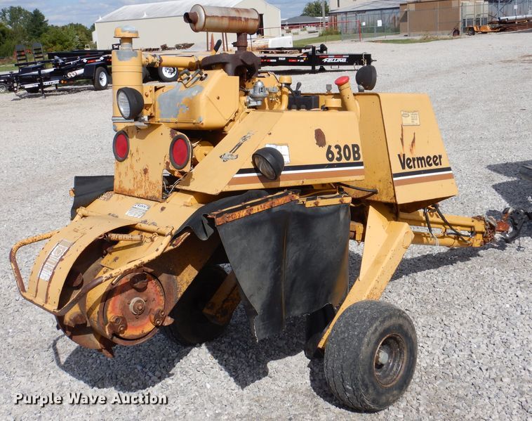 image for item KA9376 1993 Vermeer 630B  stump grinder