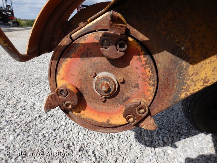 image for item KA9376 1993 Vermeer 630B  stump grinder