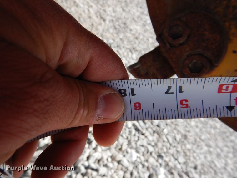 image for item KA9376 1993 Vermeer 630B  stump grinder