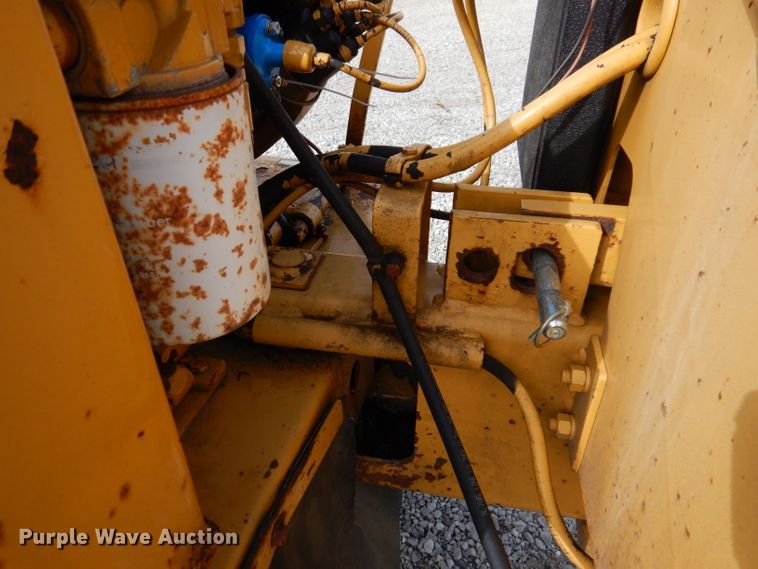 image for item KA9376 1993 Vermeer 630B  stump grinder