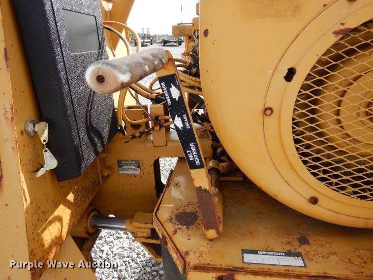 image for item KA9376 1993 Vermeer 630B  stump grinder