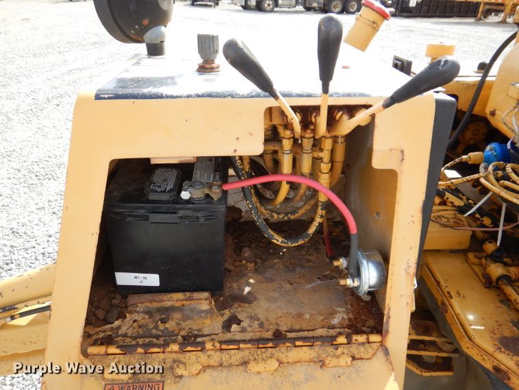 image for item KA9376 1993 Vermeer 630B  stump grinder