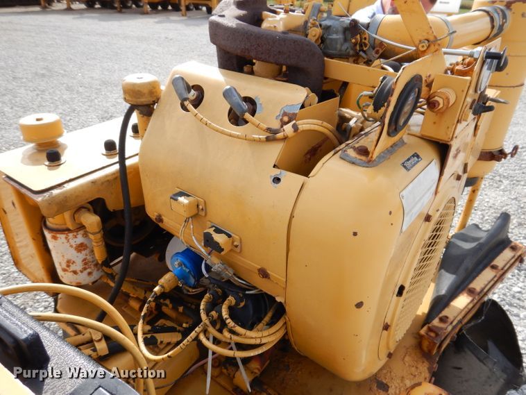 image for item KA9376 1993 Vermeer 630B  stump grinder