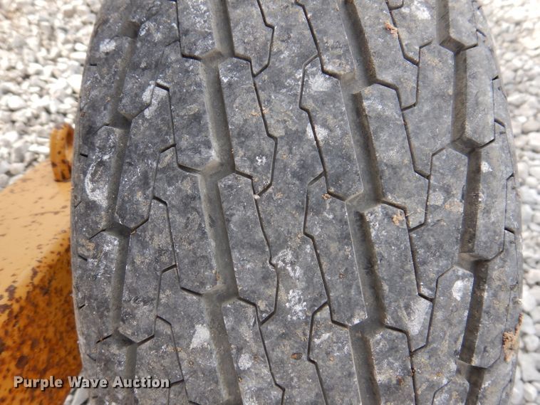 image for item KA9376 1993 Vermeer 630B  stump grinder