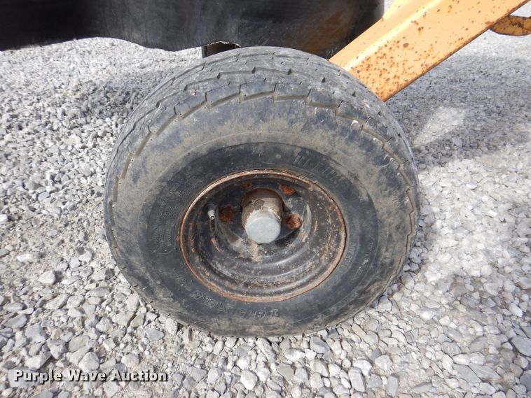 image for item KA9376 1993 Vermeer 630B  stump grinder