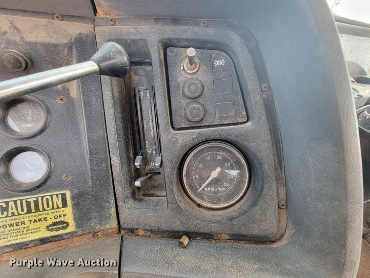 image for item KD9547 1985 Ford L8000  crane truck