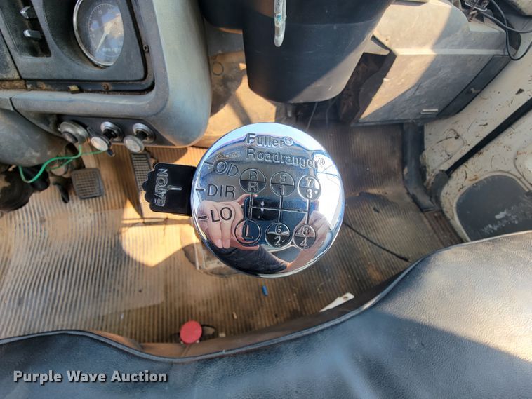 image for item KD9547 1985 Ford L8000  crane truck