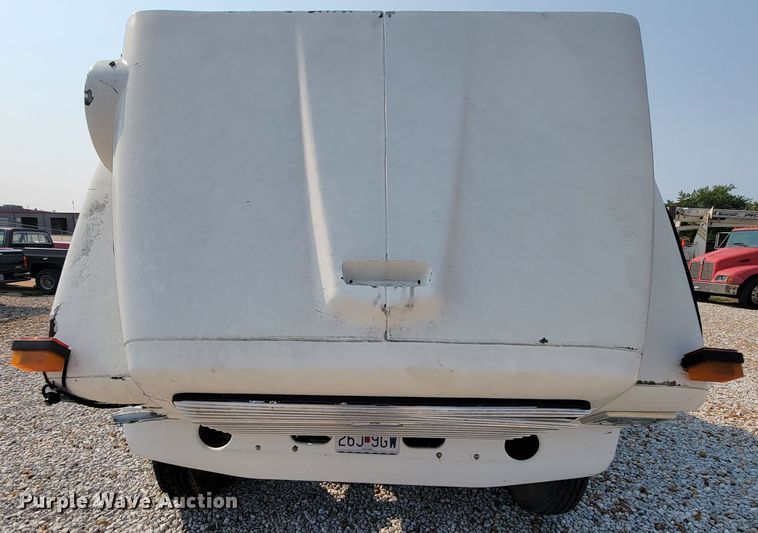 image for item KD9547 1985 Ford L8000  crane truck