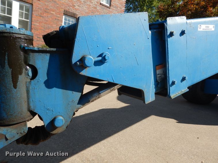 image for item KI9534 2007 Genie S-40  boom lift