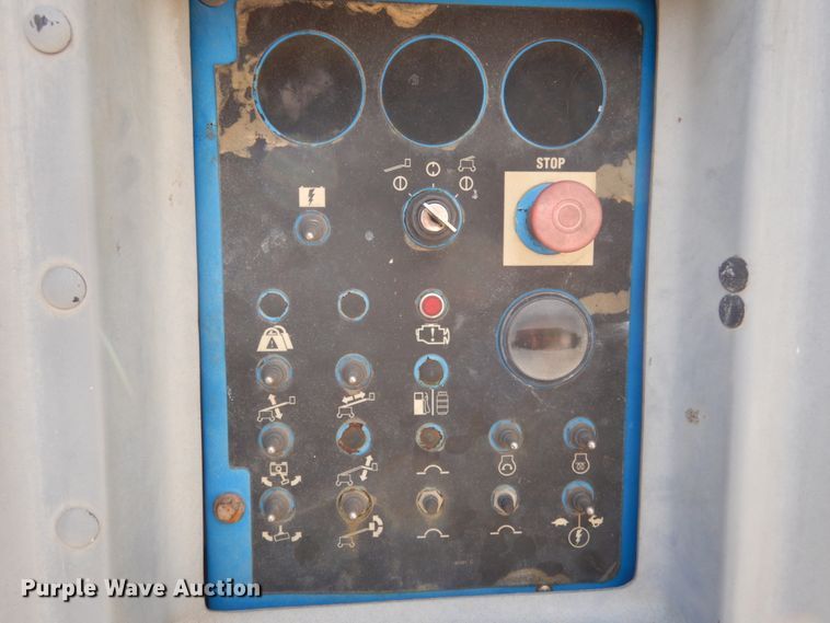 image for item KI9534 2007 Genie S-40  boom lift