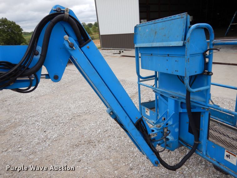image for item KI9536 2001 Genie Z45/25J  boom lift