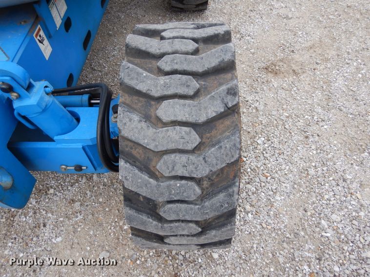 image for item KI9536 2001 Genie Z45/25J  boom lift