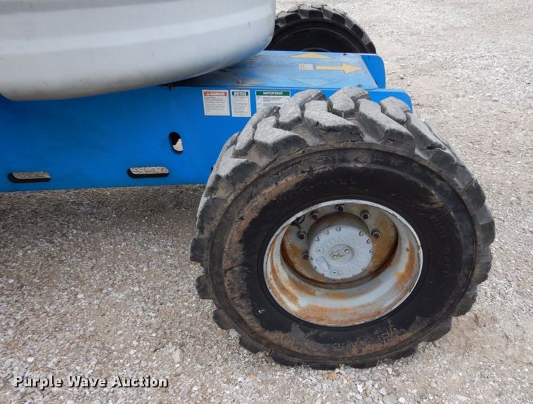 image for item KI9536 2001 Genie Z45/25J  boom lift