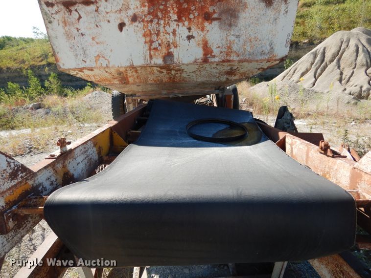 image for item KI9589 Peerless  rock bin and conveyor