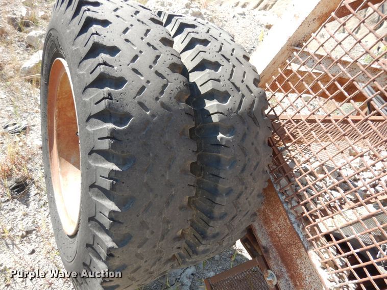 image for item KI9589 Peerless  rock bin and conveyor