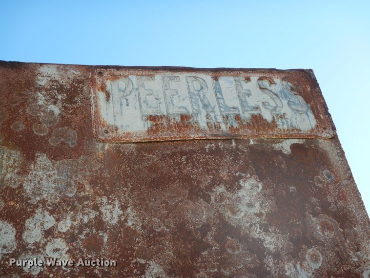 image for item KI9589 Peerless  rock bin and conveyor