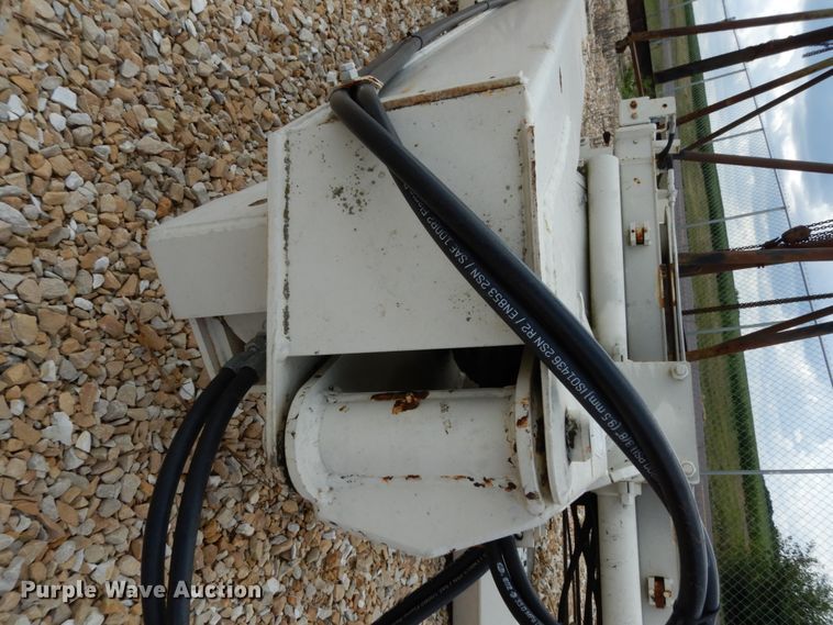 image for item KI9590 National Crane N50  knuckle boom crane