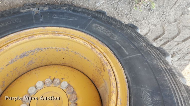image for item KK9289 2005 Caterpillar 930G  wheel loader