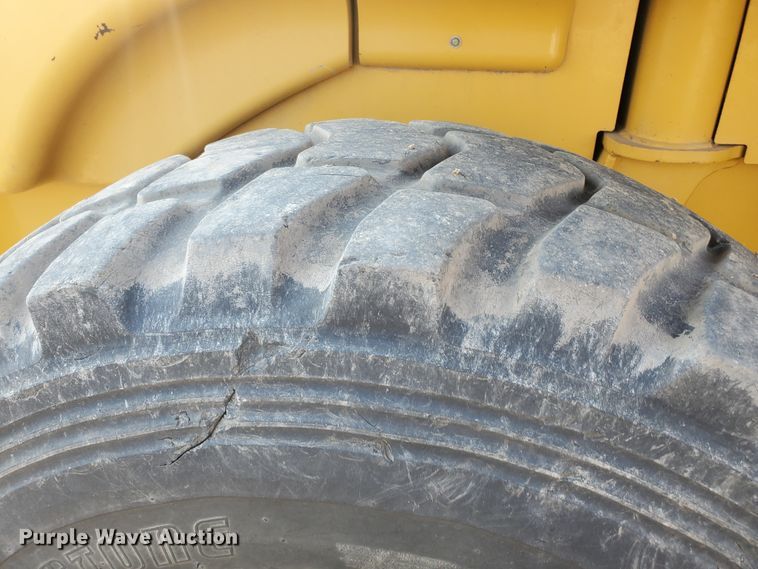 image for item KK9289 2005 Caterpillar 930G  wheel loader