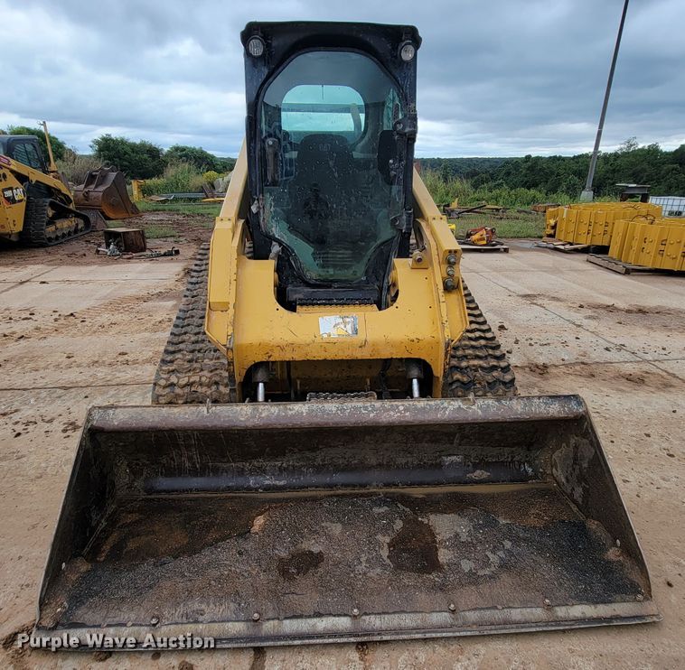 image for item KQ9252 2017 Caterpillar 299D2  tracked skid steer loader