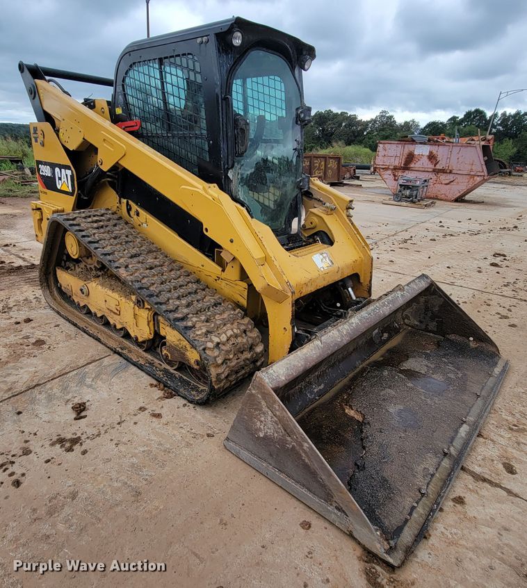 image for item KQ9252 2017 Caterpillar 299D2  tracked skid steer loader