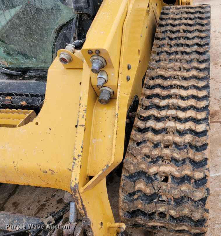 image for item KQ9252 2017 Caterpillar 299D2  tracked skid steer loader