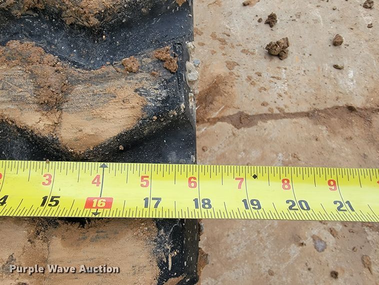 image for item KQ9252 2017 Caterpillar 299D2  tracked skid steer loader