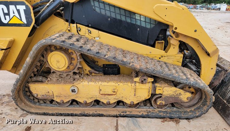 image for item KQ9252 2017 Caterpillar 299D2  tracked skid steer loader