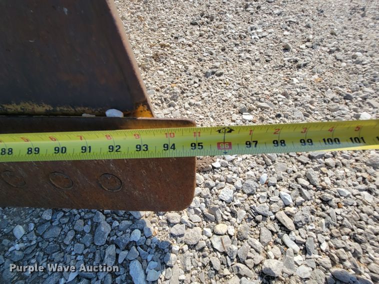 image for item KQ9279 1986 Caterpillar D3B  dozer