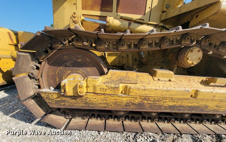 image for item KQ9279 1986 Caterpillar D3B  dozer