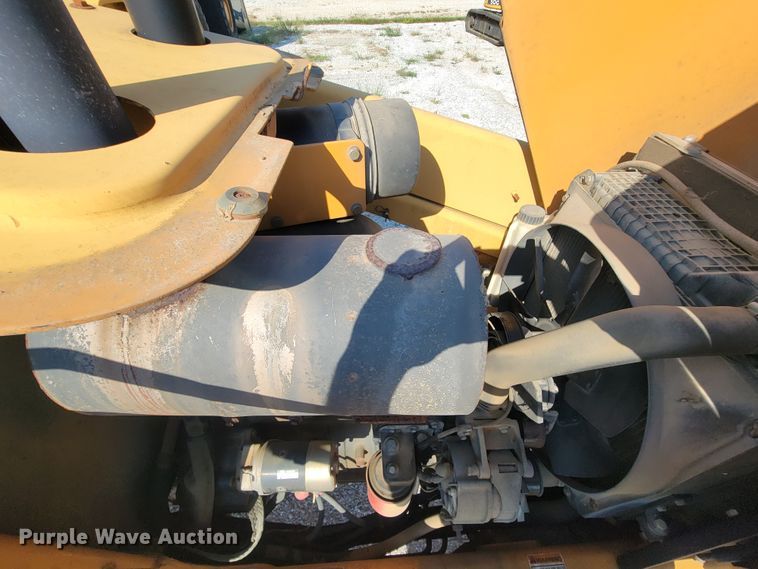image for item KQ9280 1997 Case 580L  backhoe