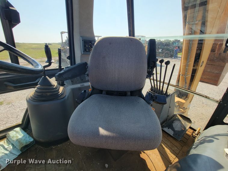 image for item KQ9280 1997 Case 580L  backhoe