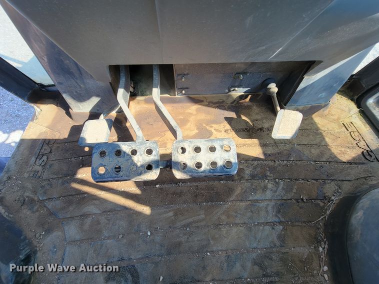 image for item KQ9280 1997 Case 580L  backhoe