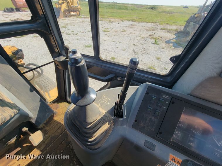 image for item KQ9280 1997 Case 580L  backhoe