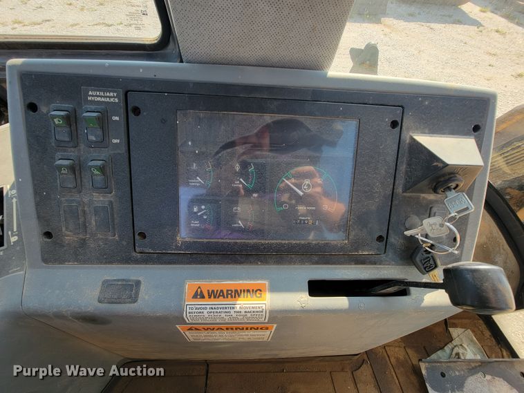 image for item KQ9280 1997 Case 580L  backhoe