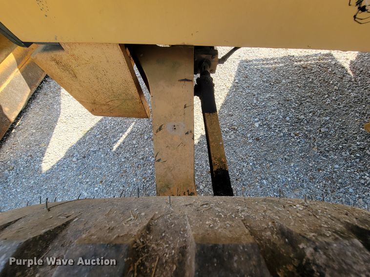 image for item KQ9280 1997 Case 580L  backhoe