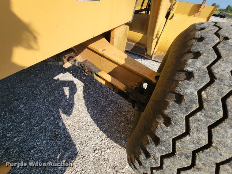 image for item KQ9280 1997 Case 580L  backhoe