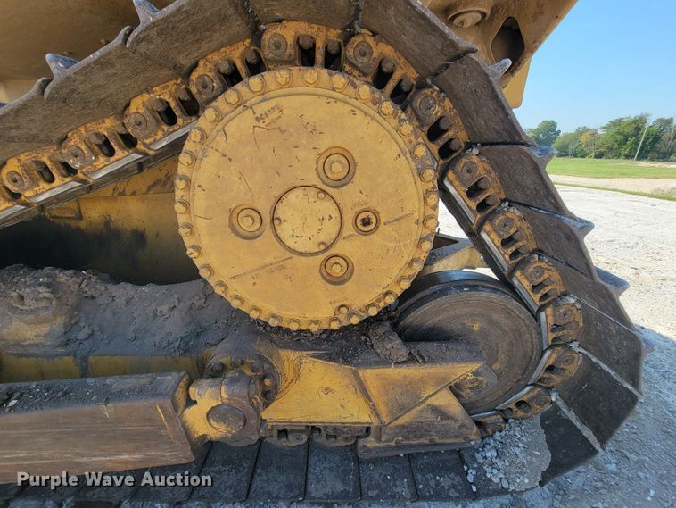 image for item KQ9281 1990 Caterpillar D6H  dozer