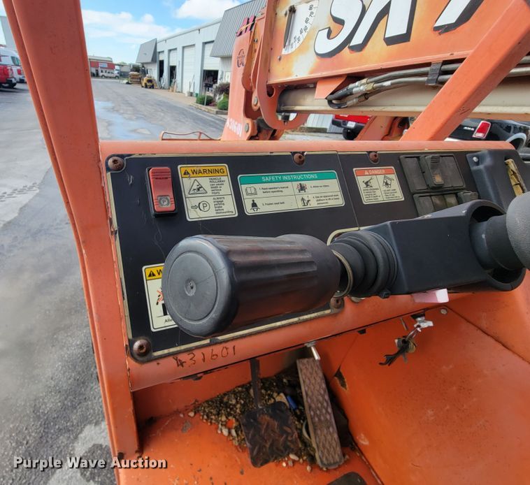 image for item KQ9288 2002 SkyTrak 6036  telehandler