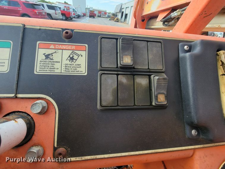 image for item KQ9288 2002 SkyTrak 6036  telehandler