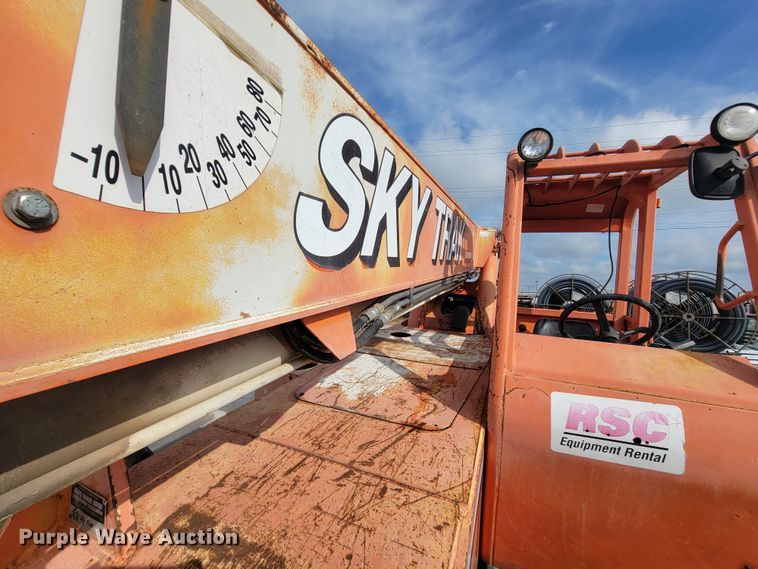 image for item KQ9288 2002 SkyTrak 6036  telehandler