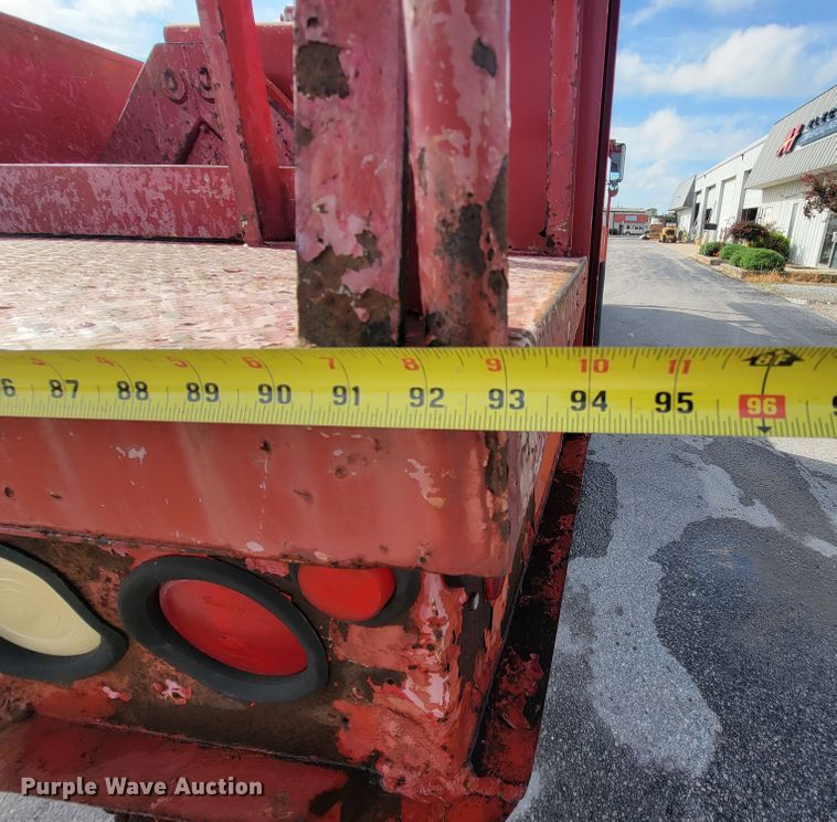 image for item KQ9289 1995 International 4700  bucket truck