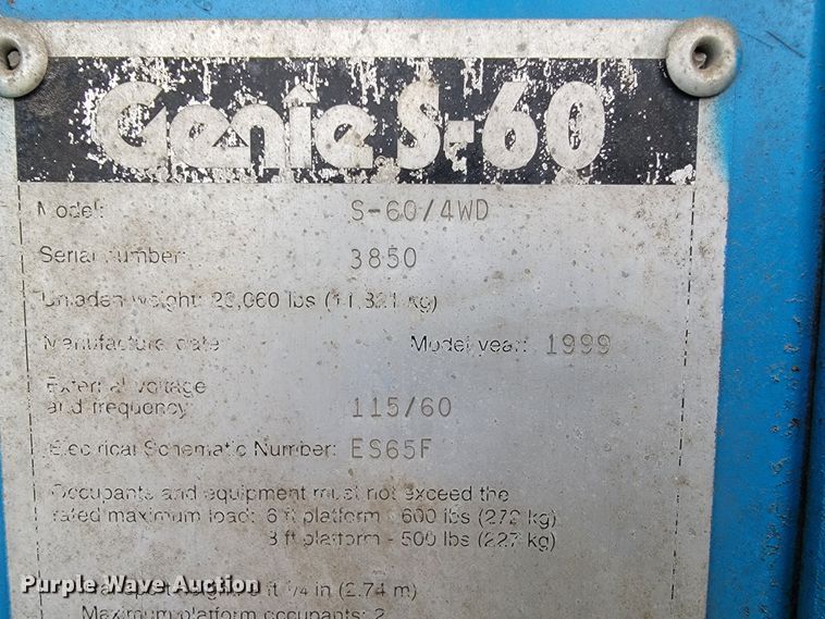 image for item KQ9290 1999 Genie S-60  boom lift