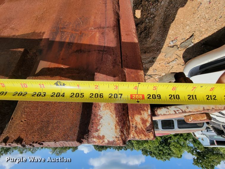 image for item KQ9294 Roll-off dumpster