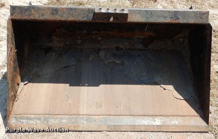 image for item KQ9716 Berlon C-54 54"W skid steer bucket