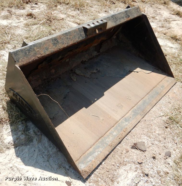 image for item KQ9716 Berlon C-54 54"W skid steer bucket
