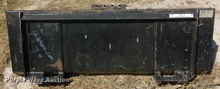 image for item KQ9716 Berlon C-54 54"W skid steer bucket